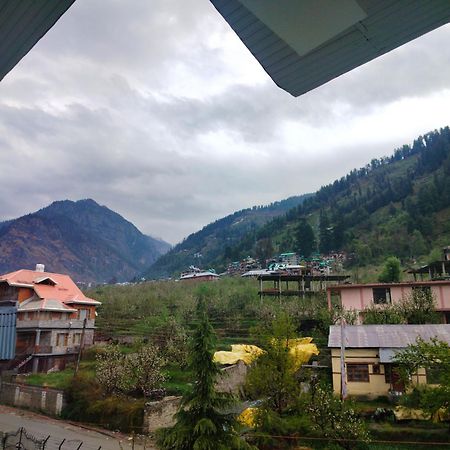 Hotel Sakura Palace Manali  Bagian luar foto
